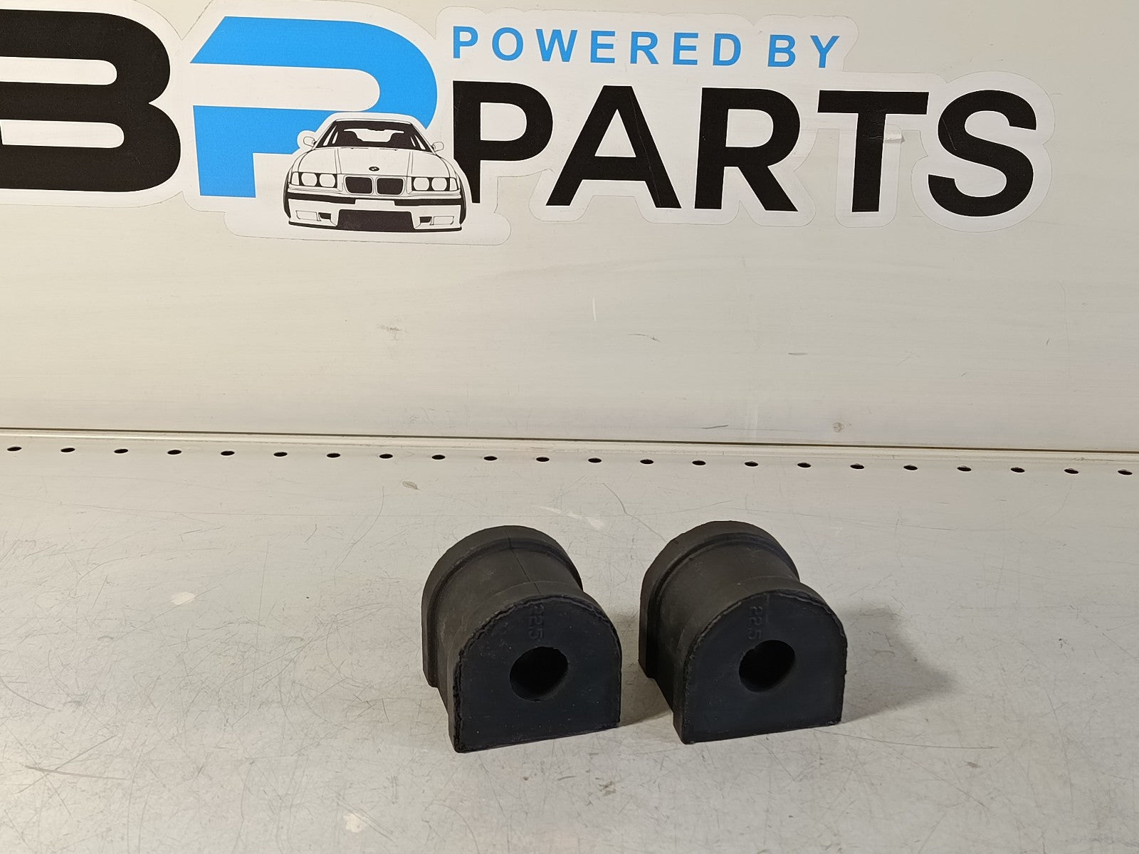 BMW e83 3.0d front Stabilizer rubber mounting 31303404065 FEBEST BMSB-E83F 22.5m 2PC