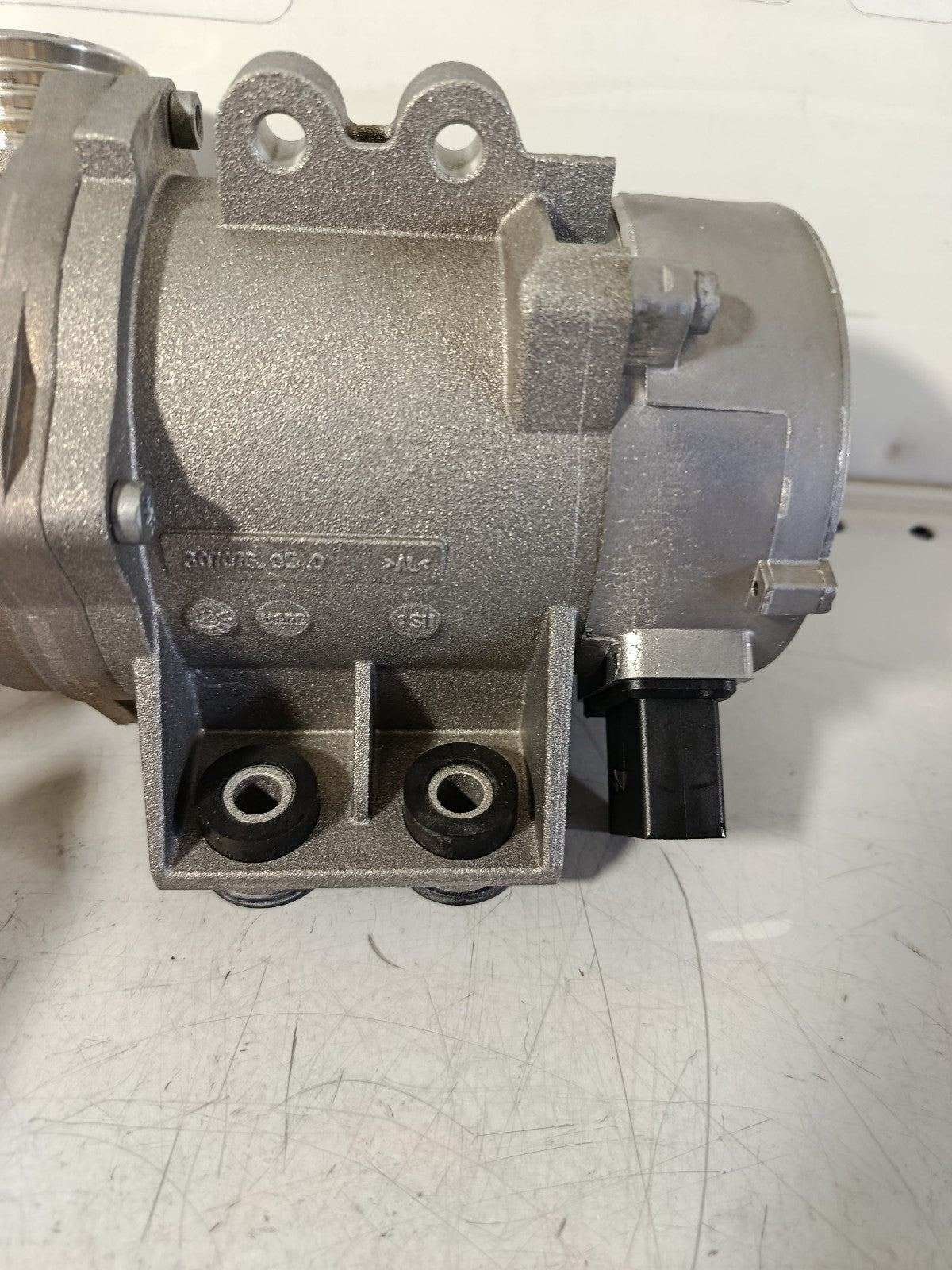BMW e92 325i Coolant pump, electric 11517586925 PIERBURG 7.02851.20.0
