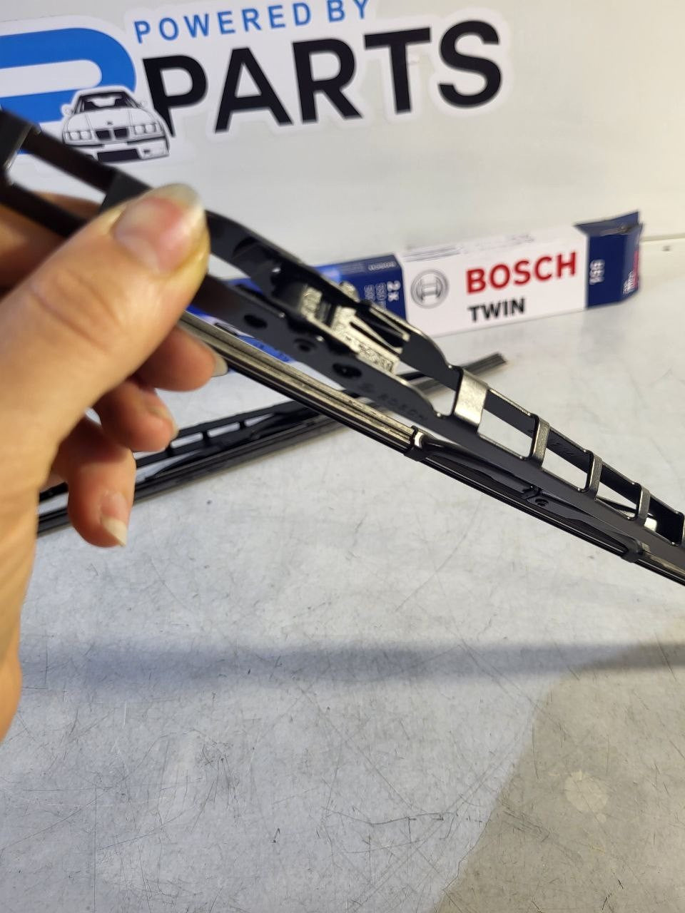 Bosch 3397118422 Wiper Blades Set 550/500mm BMW 61610443590 61610421840 Front