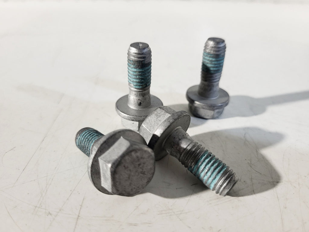BMW E81 E87 E36 E46 E90 E34 Collar screw, micro-encapsulated 1psc 34203414763