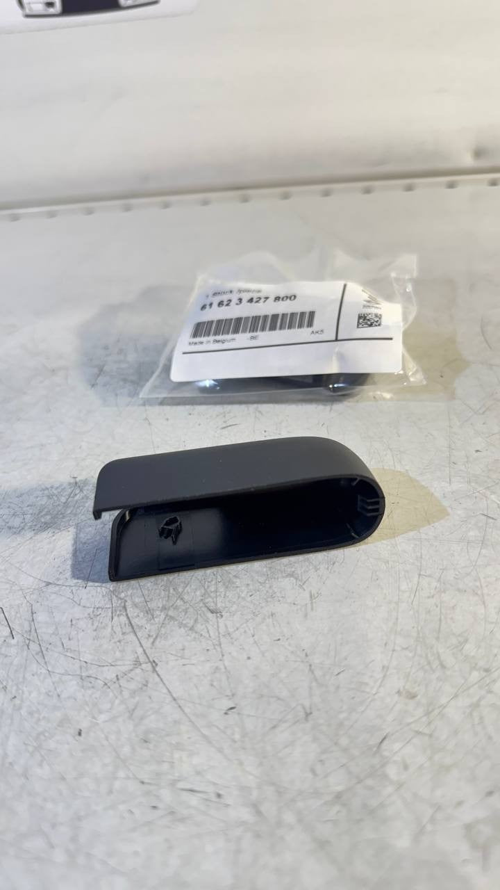 BMW X3 E83 Wiper Arm Cover 61623427800