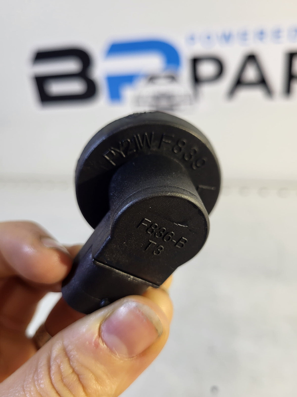 BMW E46 Face Lift Left turn indicat.lamp bulb socket 63136943121