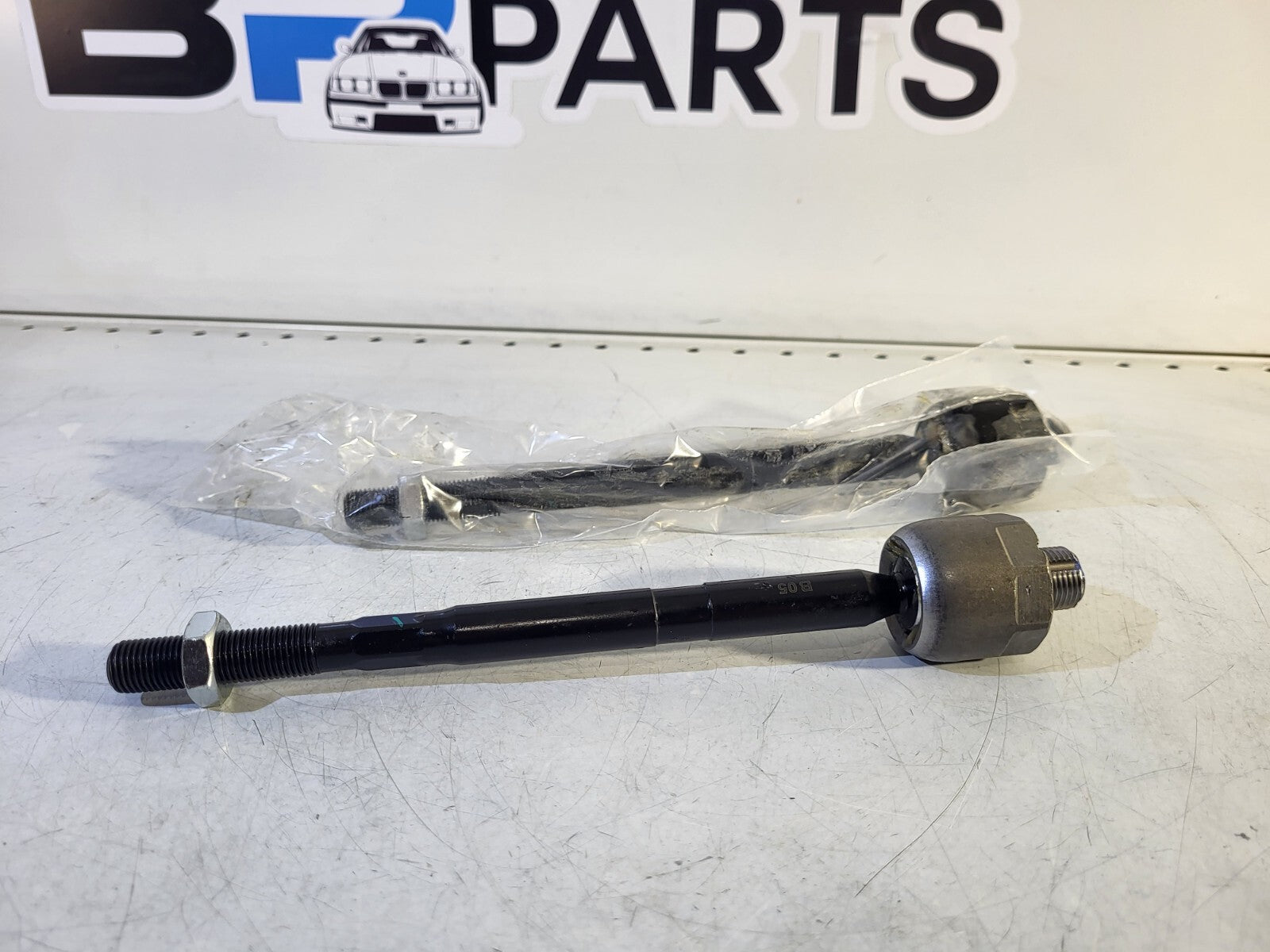 Set of 2 BMW 1 Series E81 Left, right Tie Rod 32216762243 32216762244 44-00819