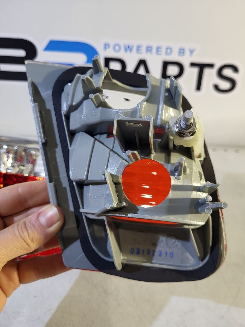 BMW E46 (01-05) Sedan Rear Light, Trunk Lid Set White 63216910537 63216910538