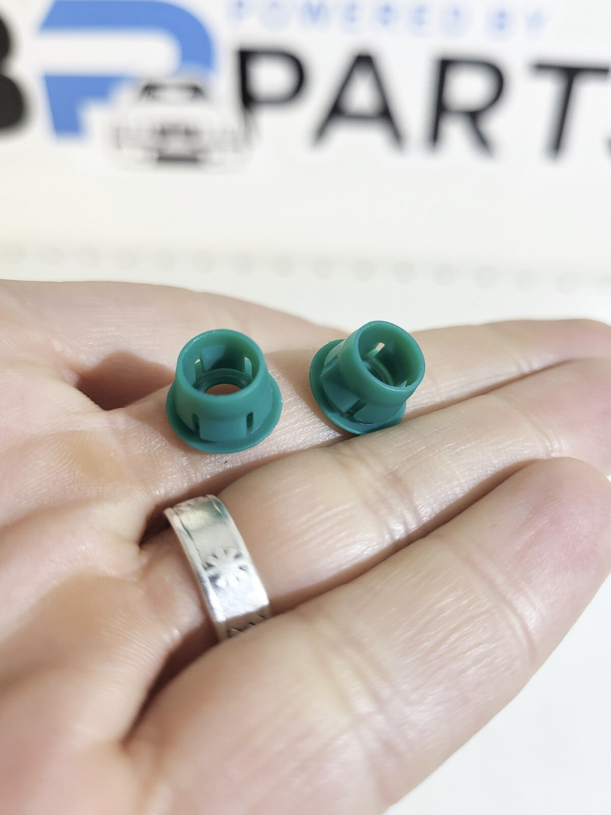 BMW Grommet 1psc, green D=9,1MM 51711932996