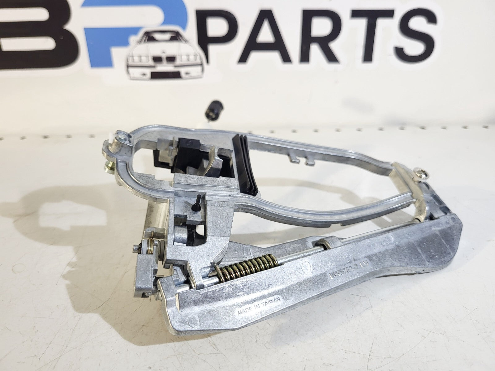 BMW X5E53 Carrier, outside door handle, front left 51218243615