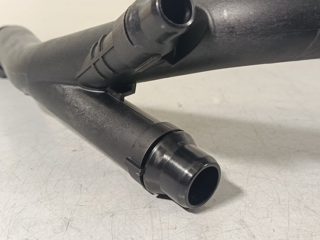 BMW Pipe, heater return-hose connection 11537802632 SWAG 20 10 1794
