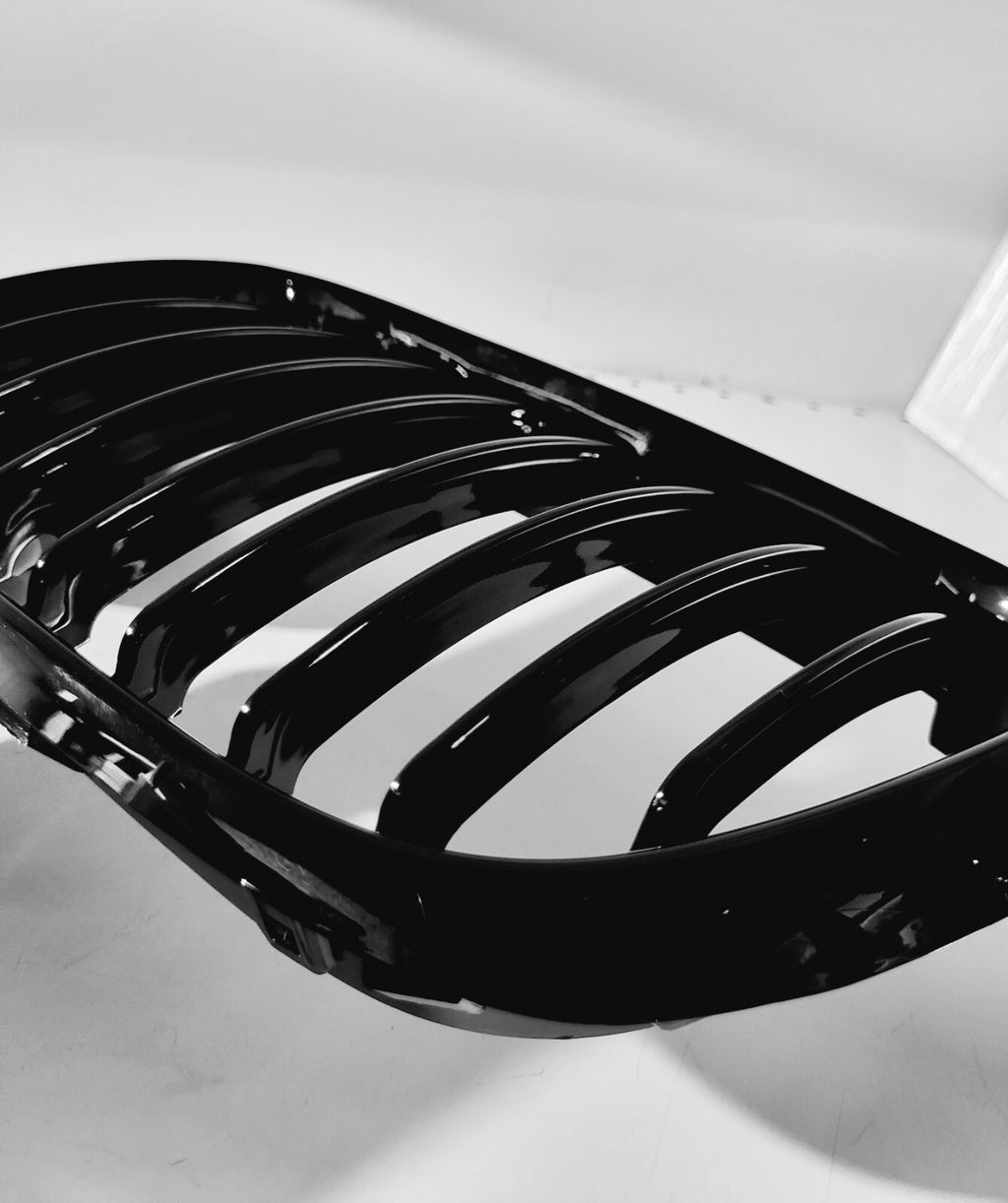BMW X5 E53 front grille left,right, pre face-lift, gloss black 2000-2003,not OEM