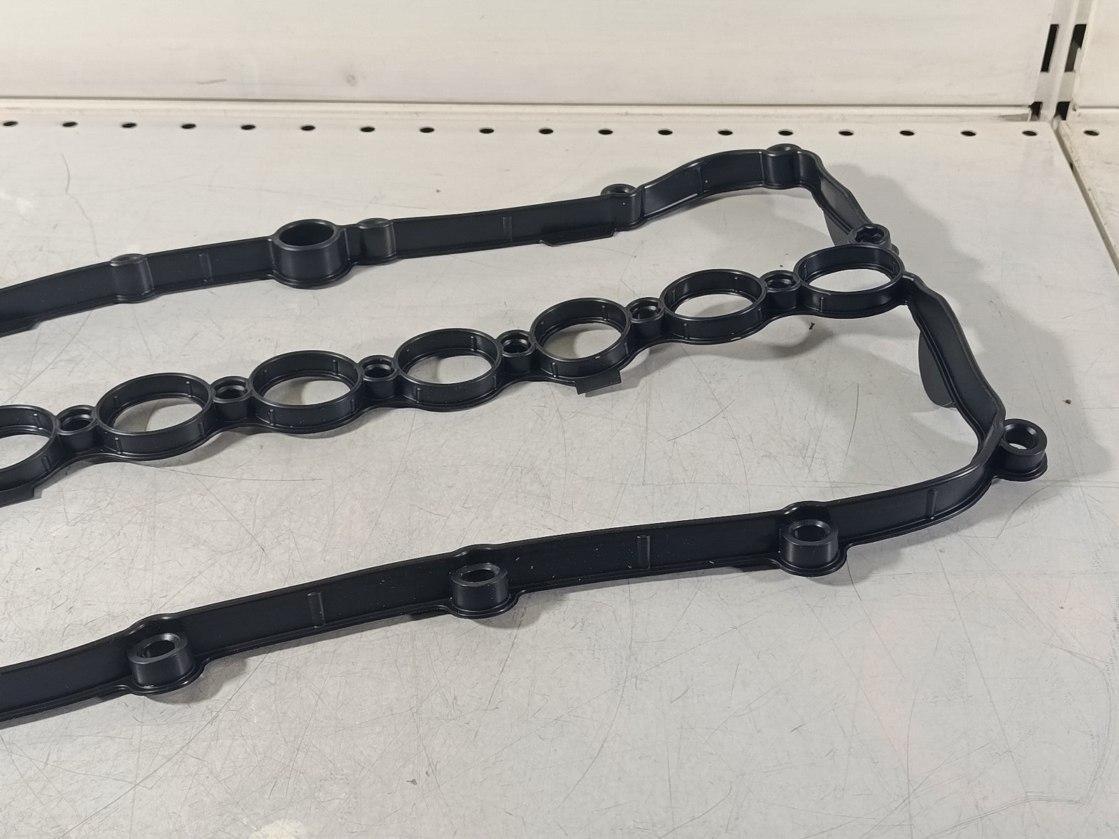 Elring 157.680 Valve Cover Gasket Kit BMW 730d E65 M57N 11127796378