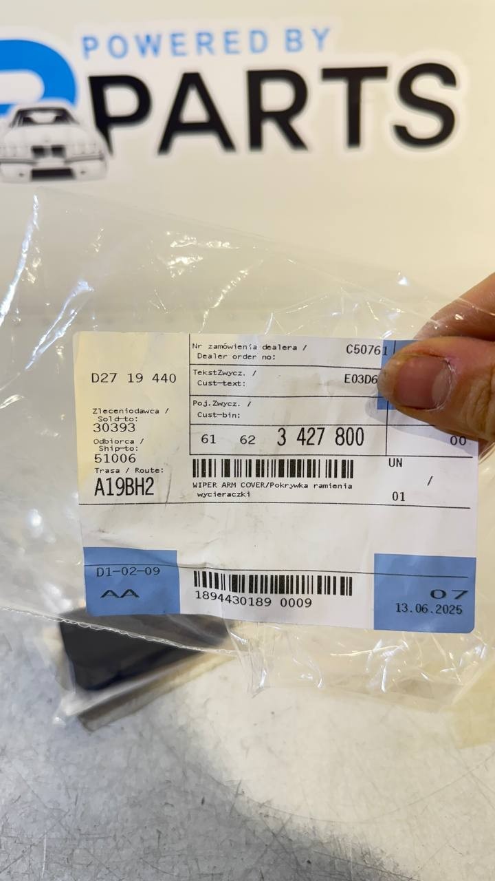 BMW X3 E83 Wiper Arm Cover 61623427800