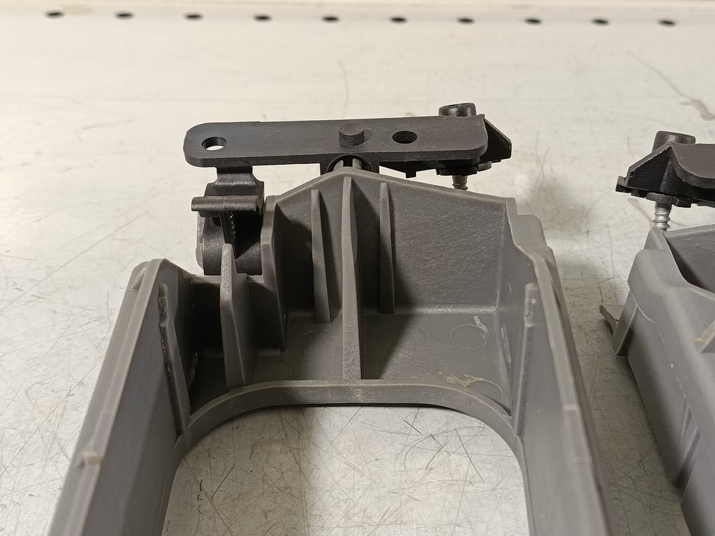 BMW E36 Fog Light Brackets (Set R+L) 63178357393 63178357394 TYG