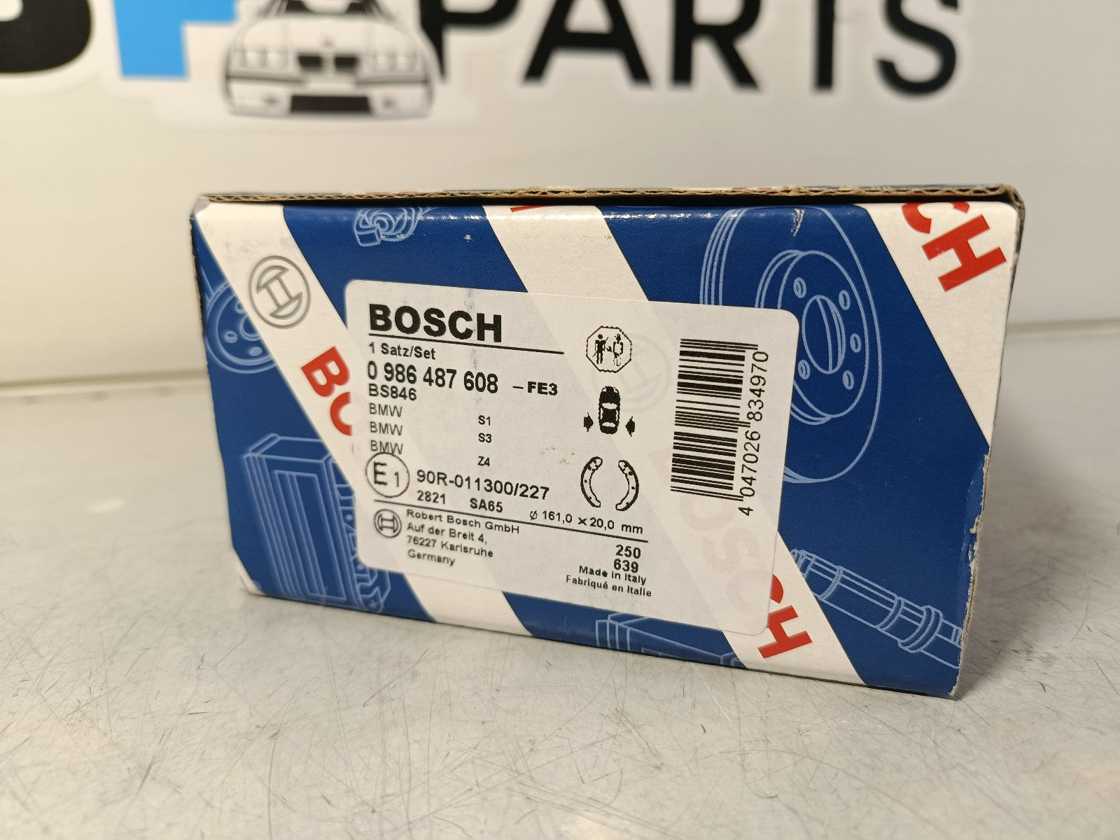 BMW E92 325i Repair kit brake shoe 34416761291 BOSCH 0 986 487 608