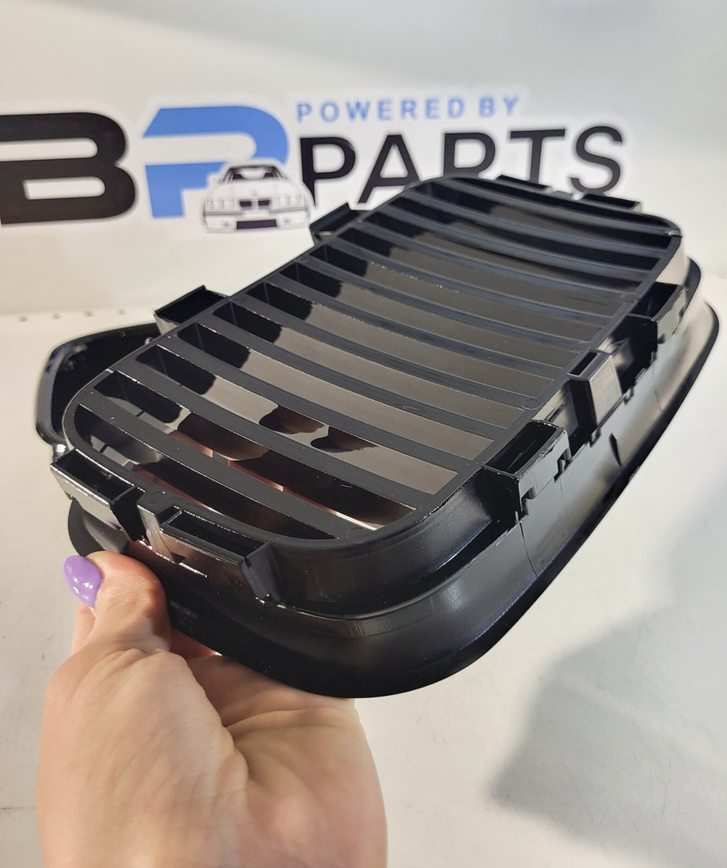 BMW E36 Kidney set High Gloss Black 51138122238 51138122237 NKFS36GL