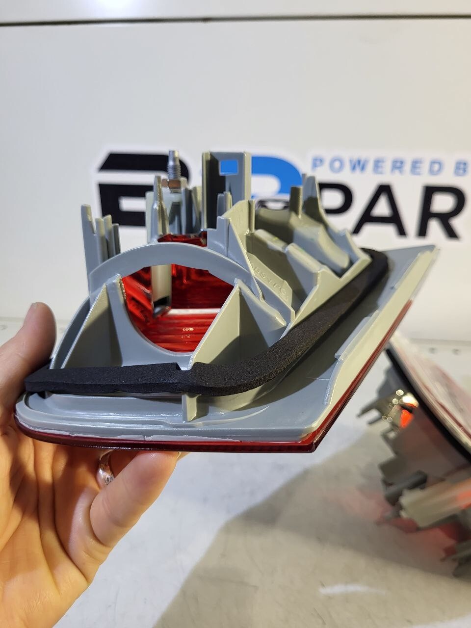 BMW E46 (01-05) Sedan Rear Light, Trunk Lid Set White 63216910537 63216910538