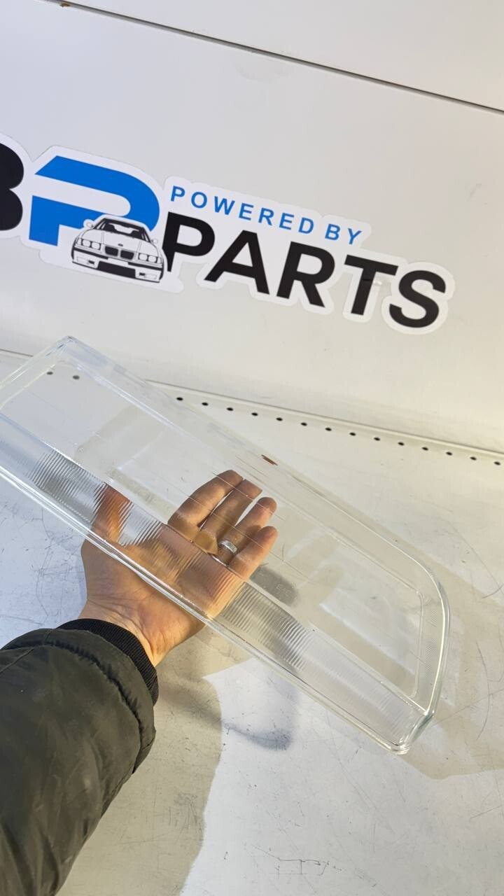 BMW E38 Right Cover Glass SBM1139R 63128361280