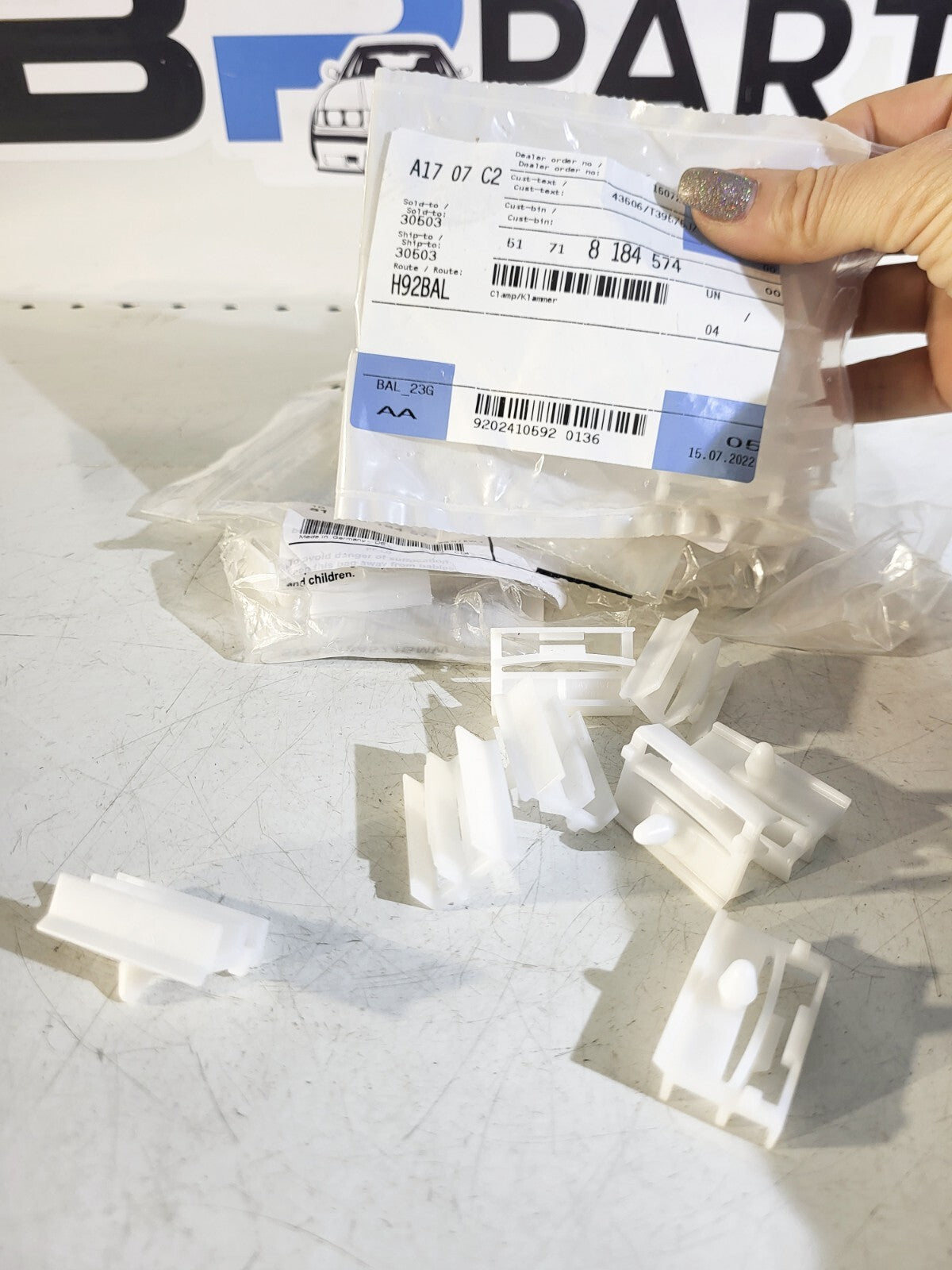 BMW E36 E46 E90 Clamp 1pc 51718184574