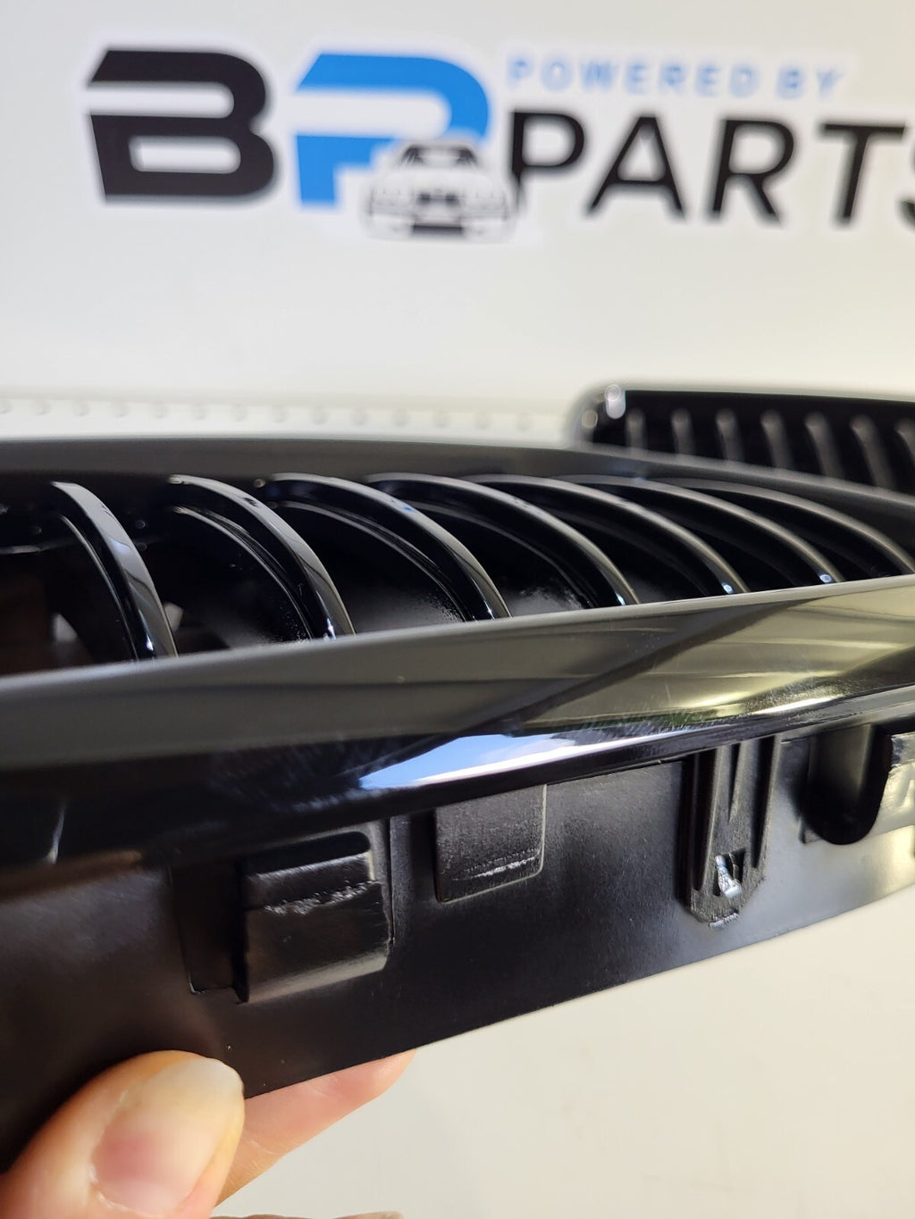 BMW E38 Facelift Grille Left and Right Set Of 2 51138231593, 51138231594