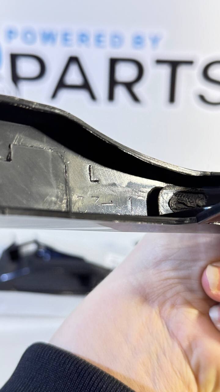 BMW E46 Headlight Trim Set Left+Right 51138227641 51138227642