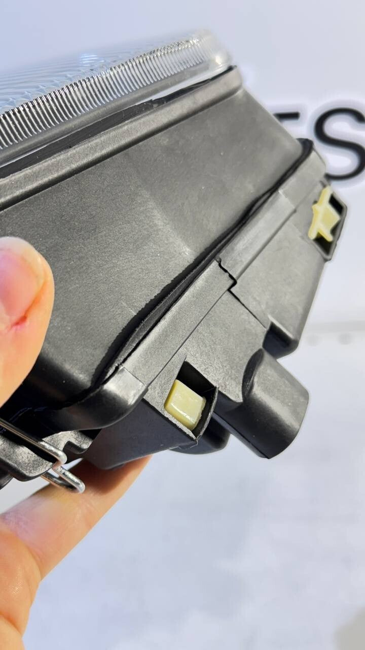 BMW E39 Fog Lights Left+Right 19-5268C1 63178360575 63178360576