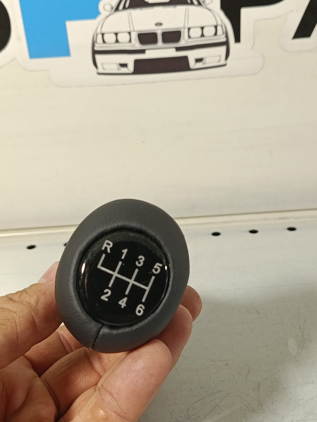 BMW Gearshift Knob, Leather 6-Speed 25117523817