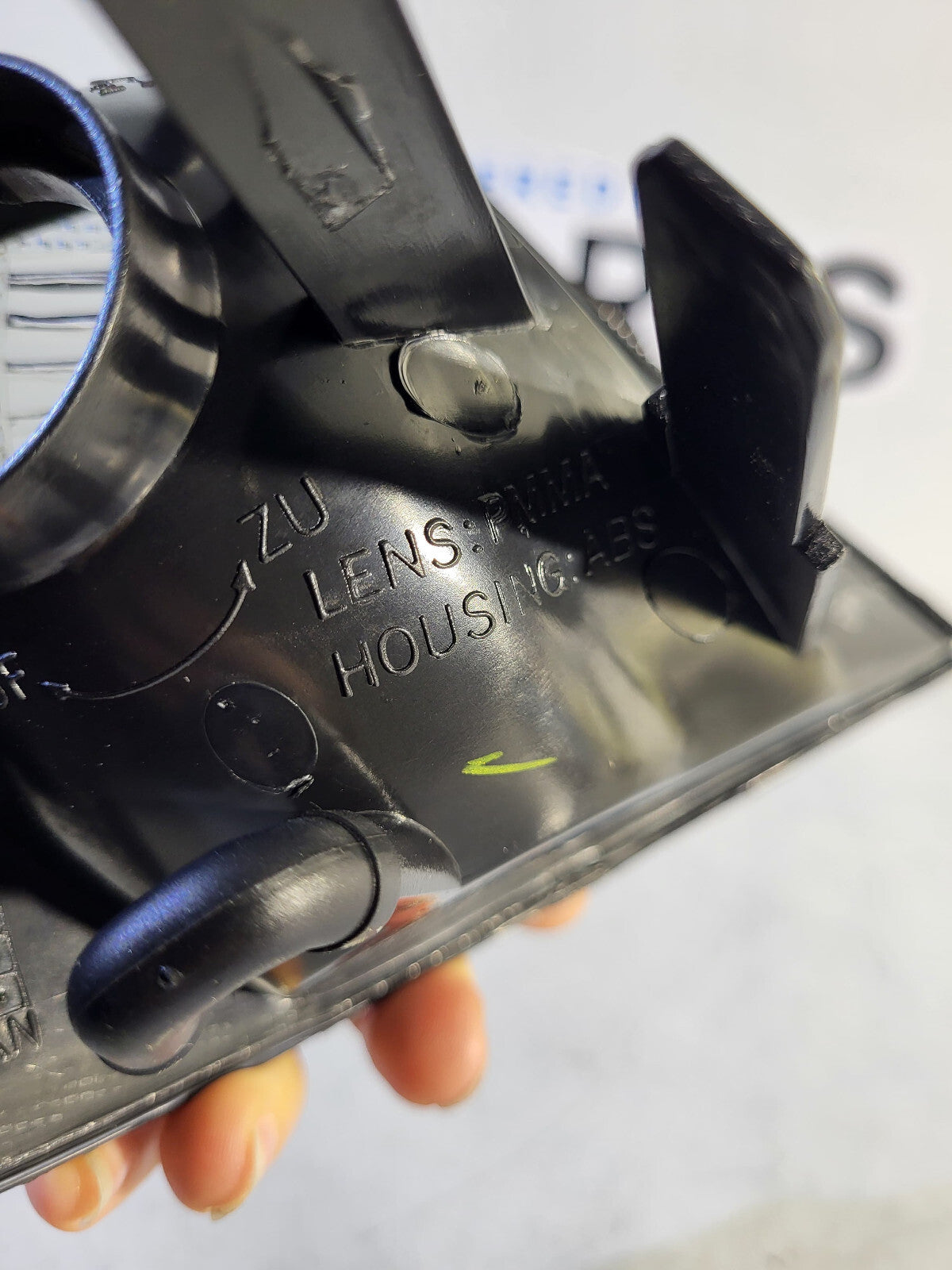 BMW E46 Front smoked turn indicator left / right 63136902769 63136902770