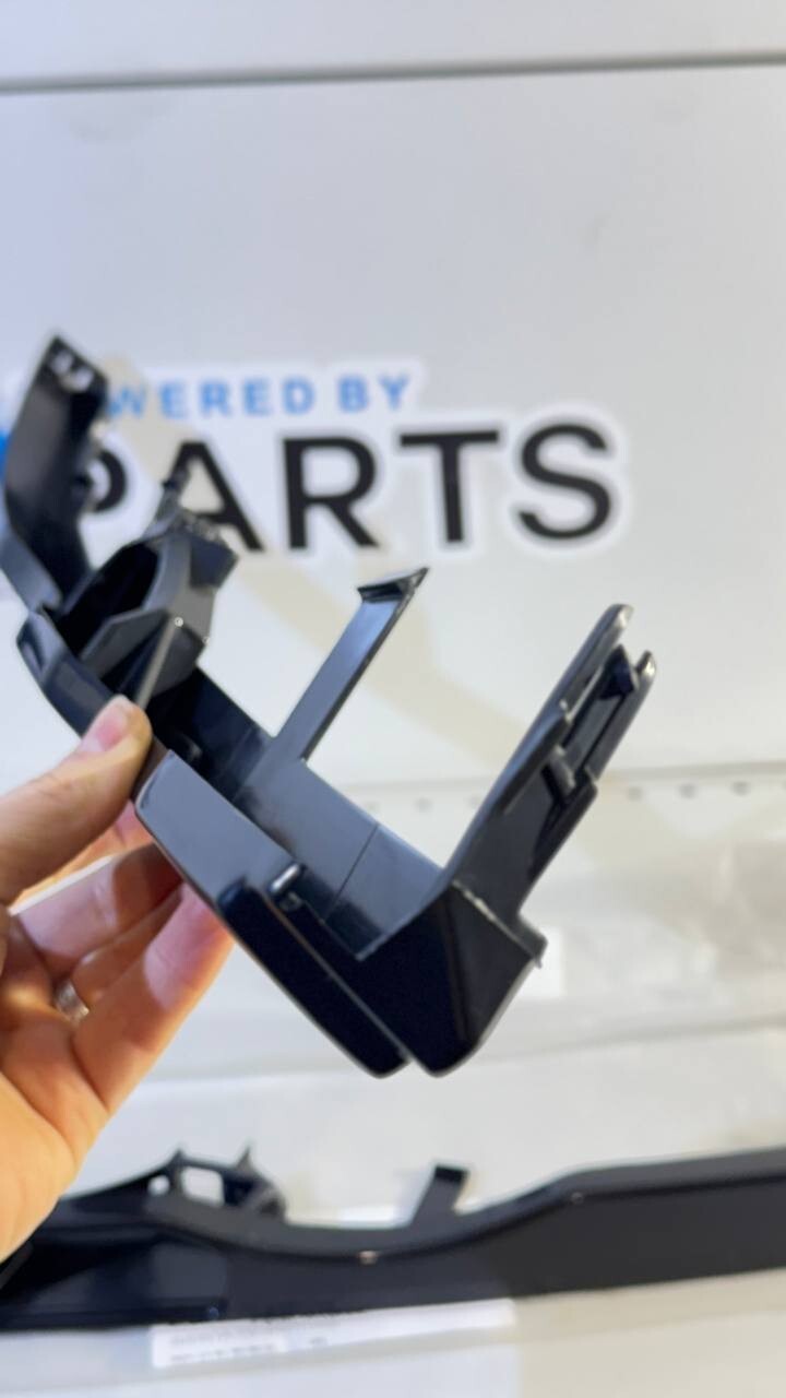 BMW E46 Headlight Trim Set Left+Right 51138227641 51138227642