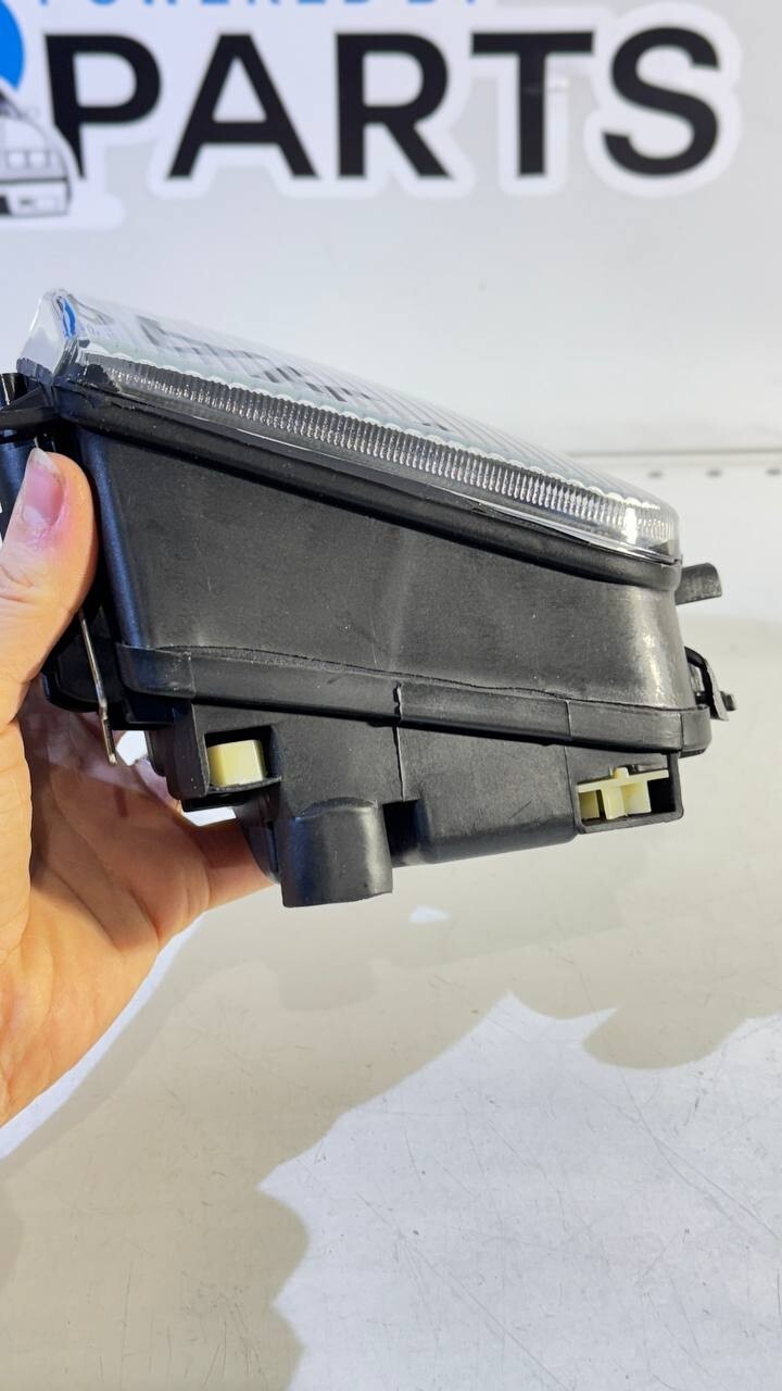 BMW E39 Fog Lights Left+Right 19-5268C1 63178360575 63178360576