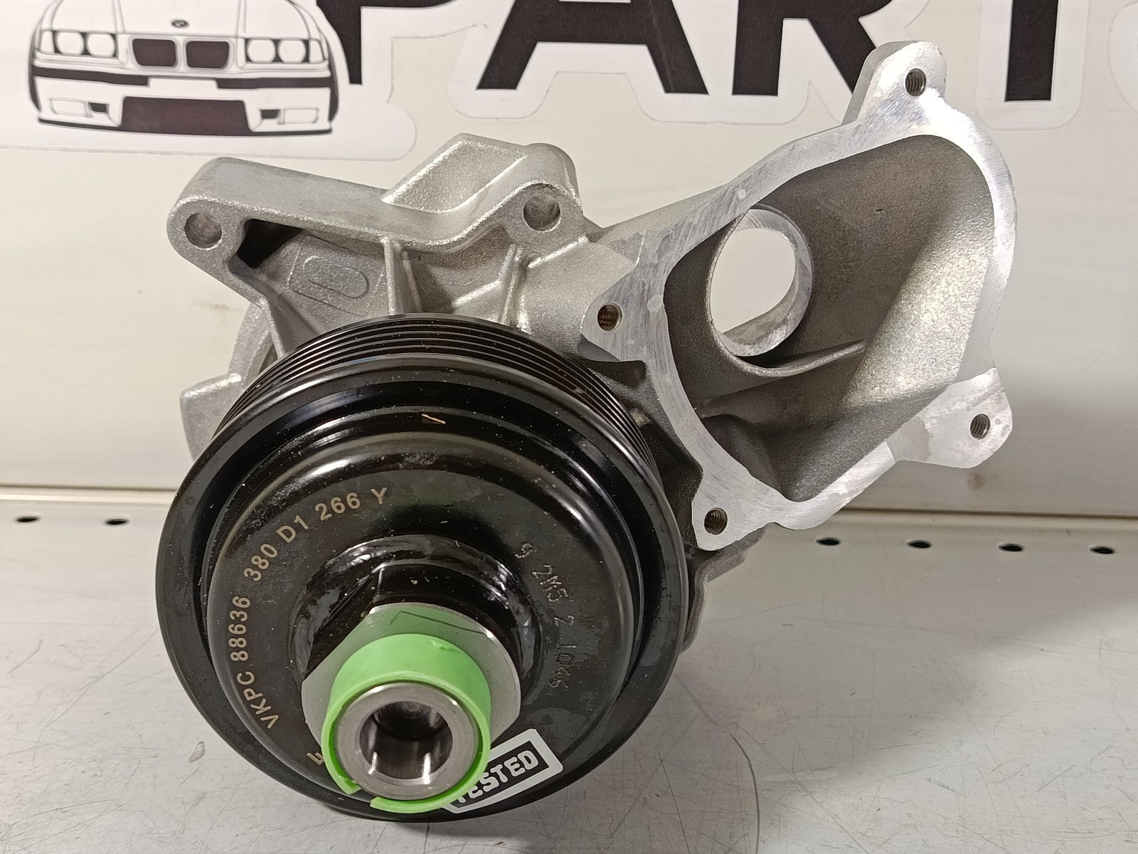 BMW 11517806349 SKF VKPC 88636