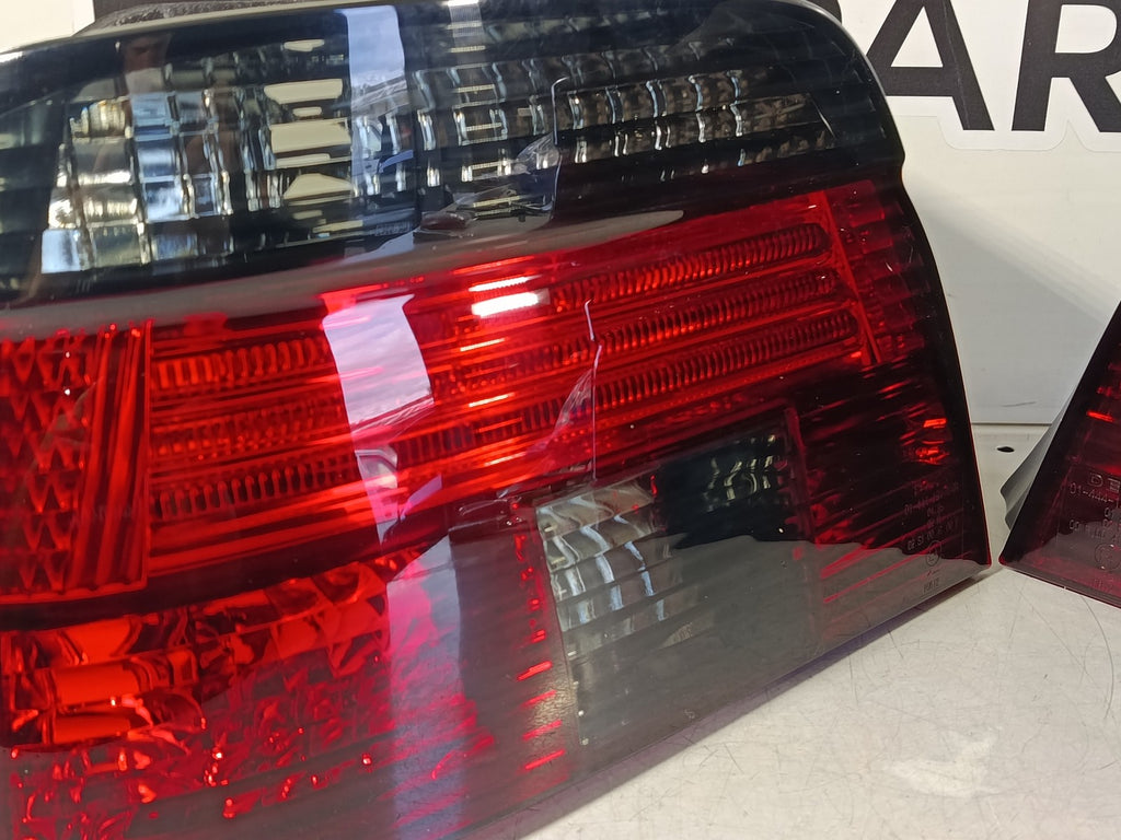 BMW e39 sedan 95-00 Taillight set clear glass red/black DEPO 1223098 B39RB