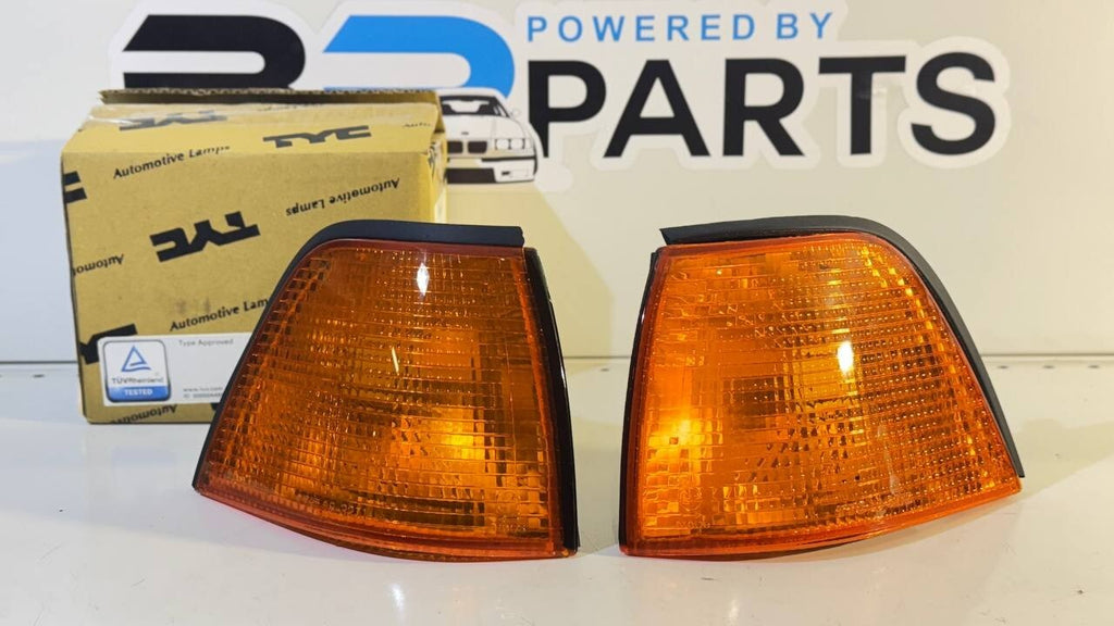 BMW E36 Right/ Left turn indicator 63138353278 63138353279