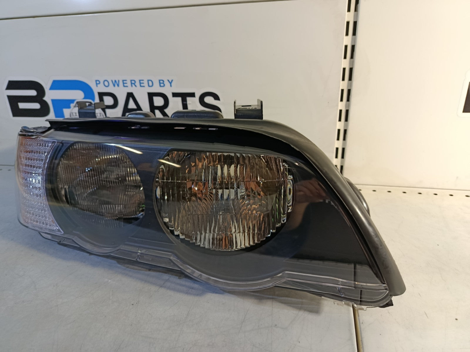 BMW X5 E53 L/R Headlight, White Turn Indicator (TYC) 63126930211 63126930212