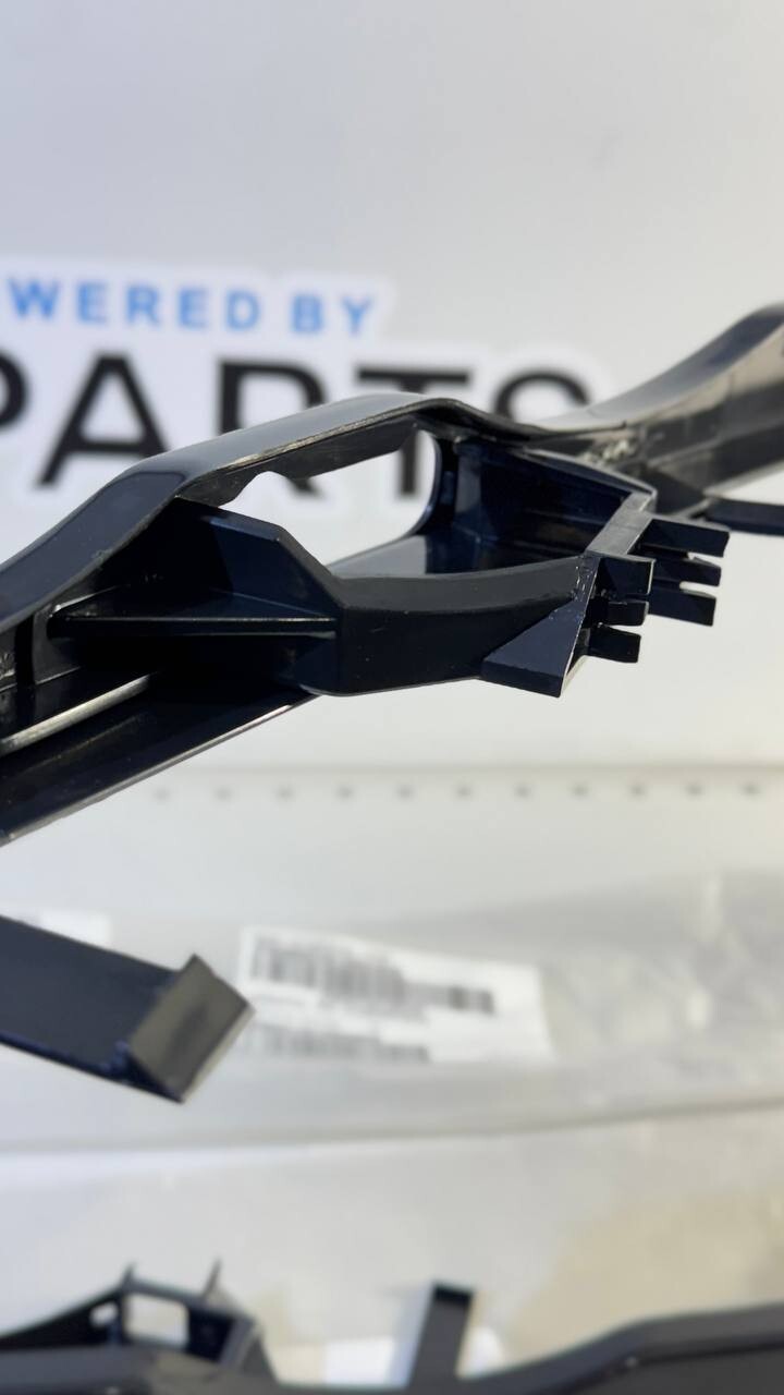 BMW E46 Headlight Trim Set Left+Right 51138227641 51138227642