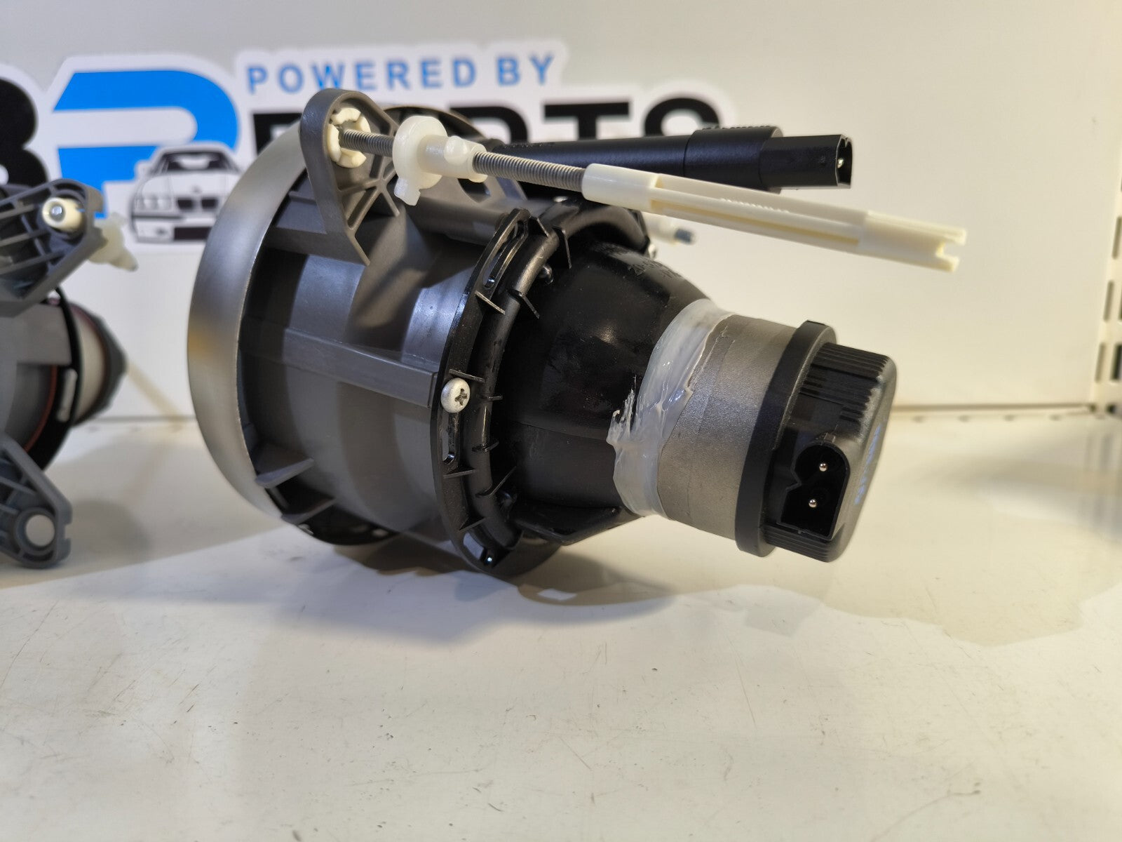 BMW E34 Lamp Lens Left And Right 63121390275, 63121390276