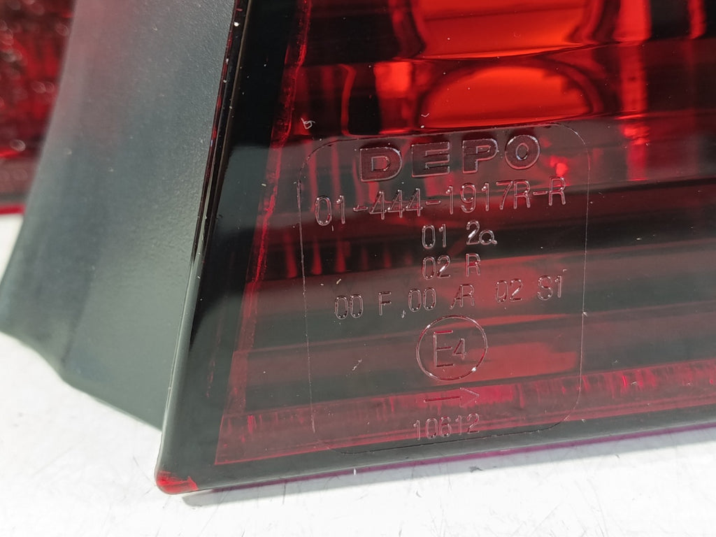 BMW e39 sedan 95-00 Taillight set clear glass red/black DEPO 1223098 B39RB