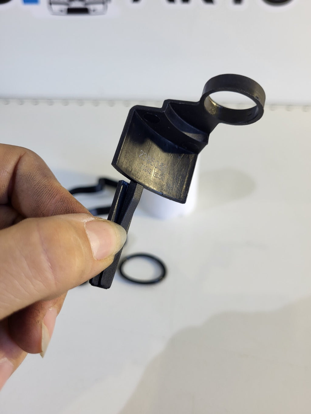 BMW E46, E39, E38, X5 E53 Oil Separator 11127793164