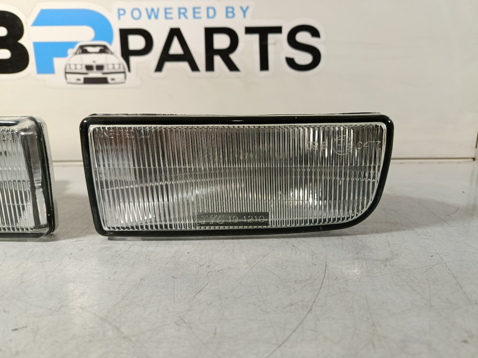 BMW E36 Fog lights left/ right 63178357389 63178357390 63178357397 63178357398