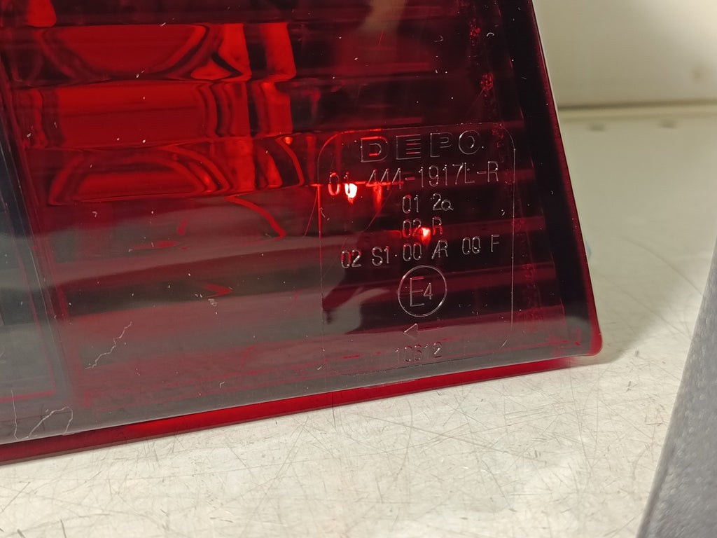 BMW e39 sedan 95-00 Taillight set clear glass red/black DEPO 1223098 B39RB