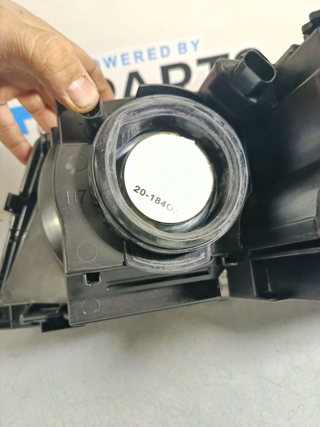 BMW E46 Facelift Headlight Right (TYC) 63127165770 63127165782