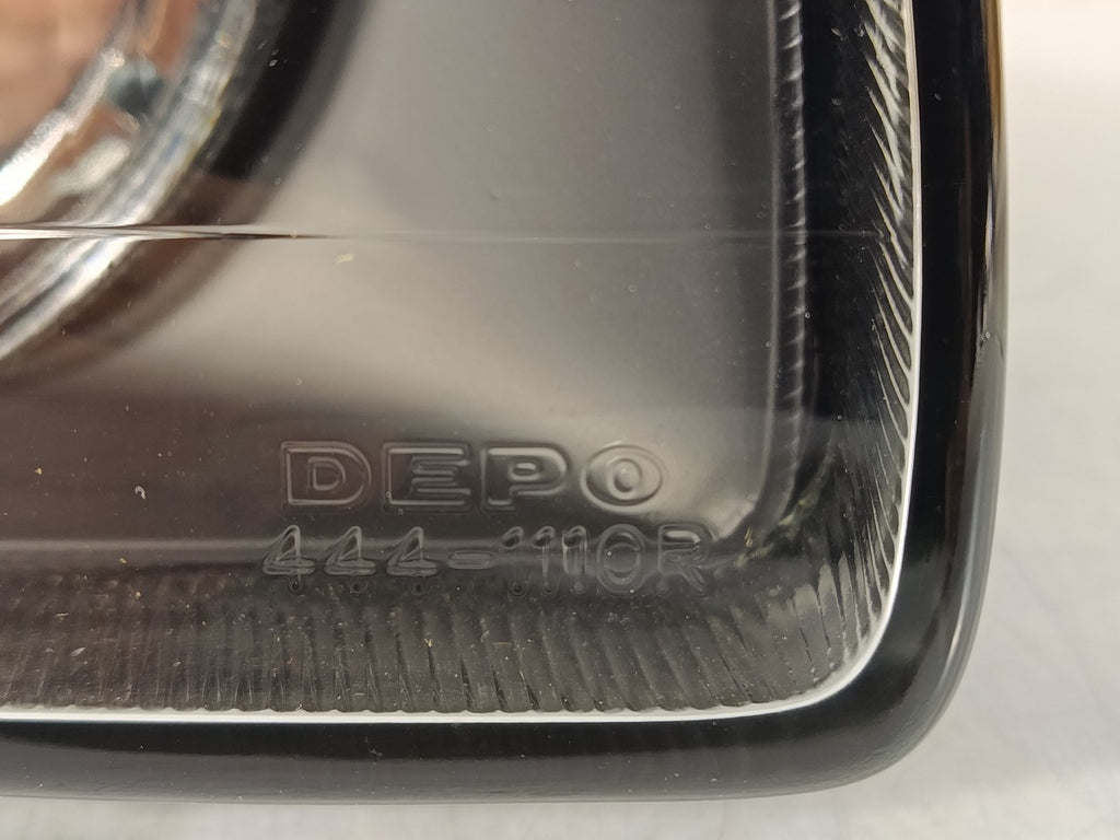 BMW E36 Headlight right 63128363496 63128363508 63128363504 DEPO ZBM1110R(D)