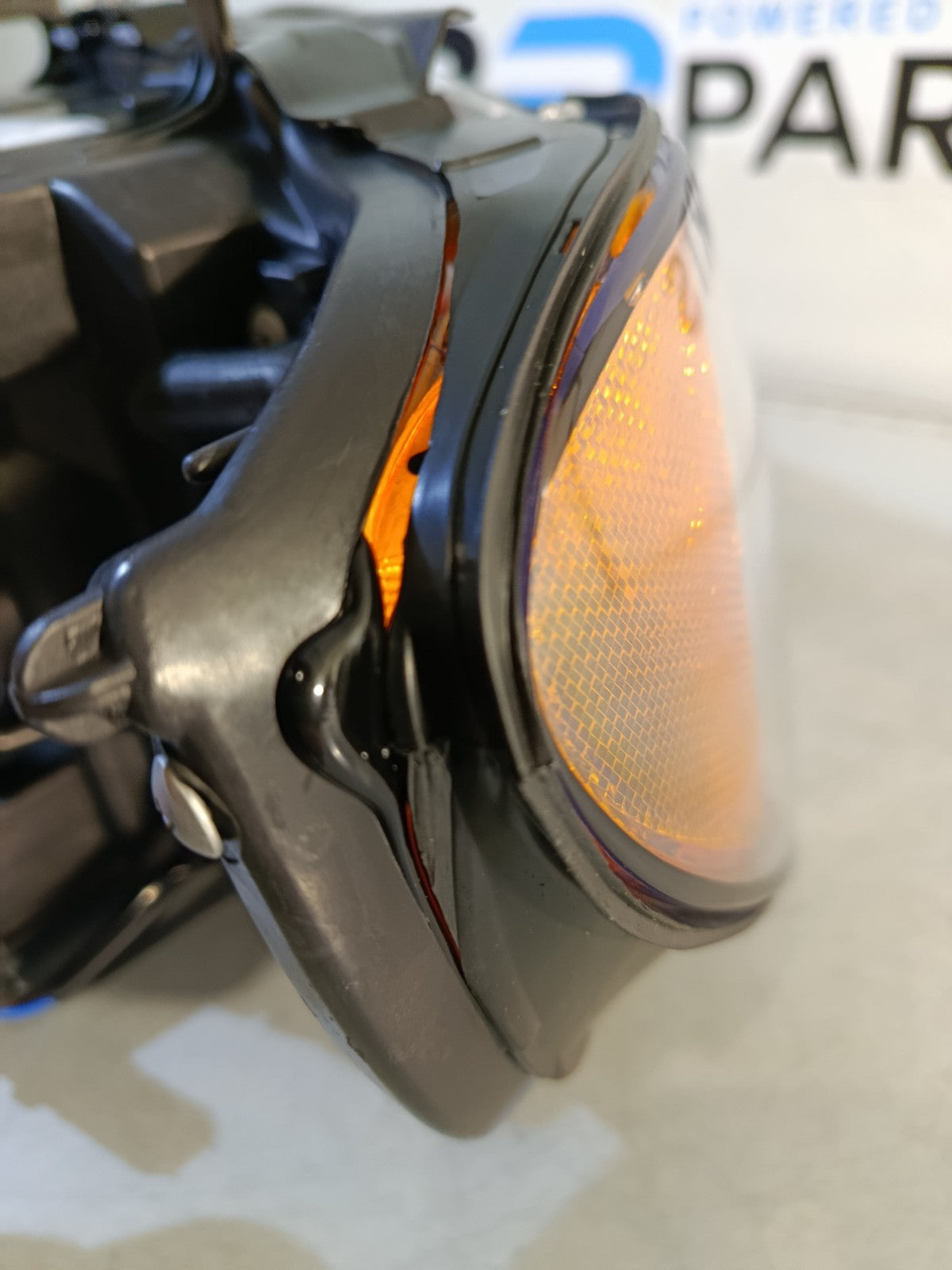 BMW X5 E53 Right Headlight, White Turn Indicator (TYC) 63126930212 ZBM1151CR