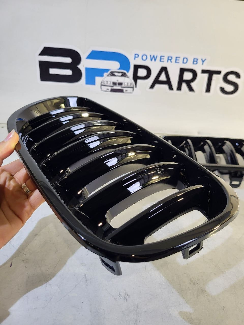BMW X3 E83 Kidney Set High Gloss Black NKX3SHG 51133402909 51133402910