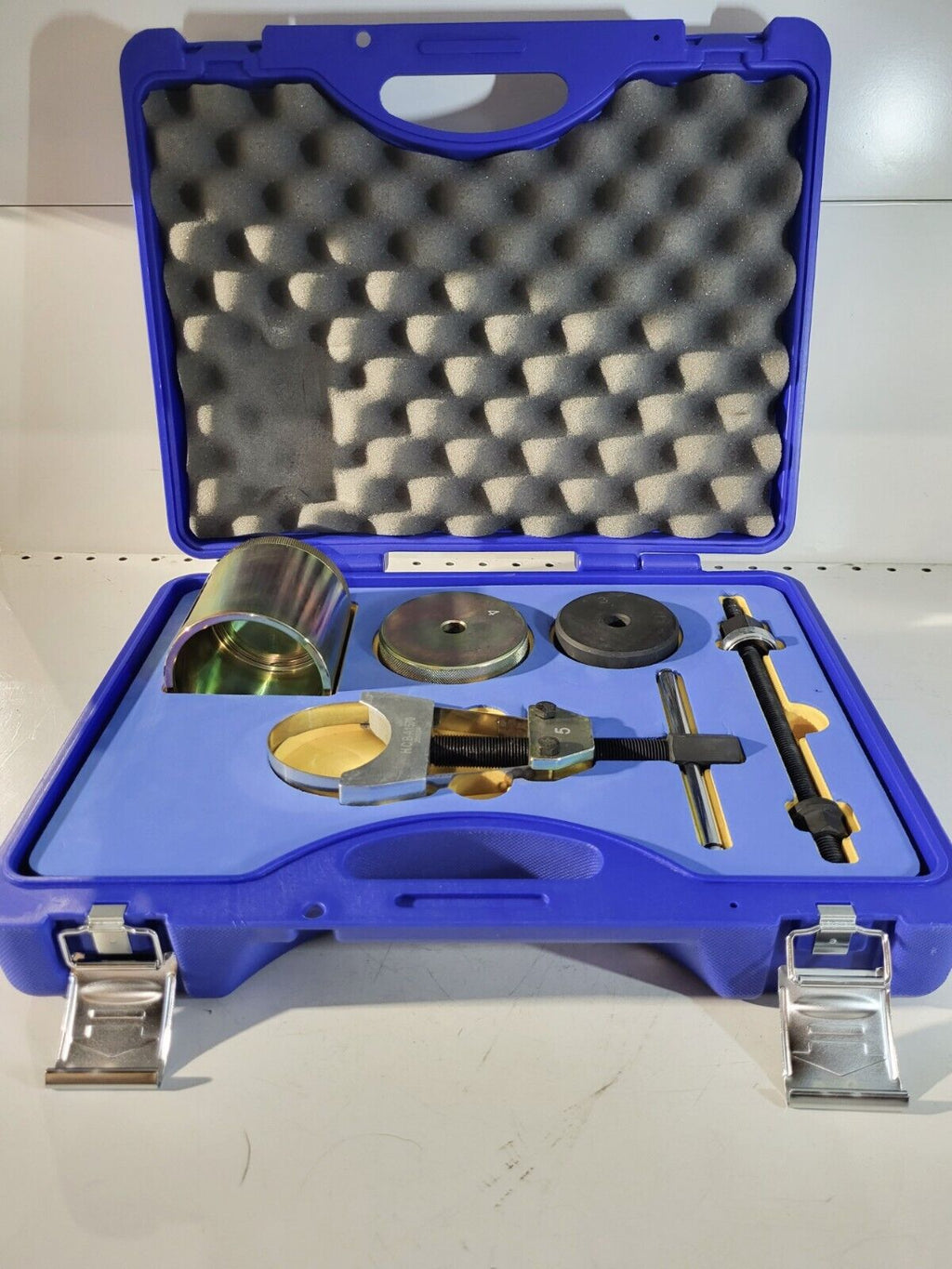 BMW E90 Wishbone bush extractor/installer special tool