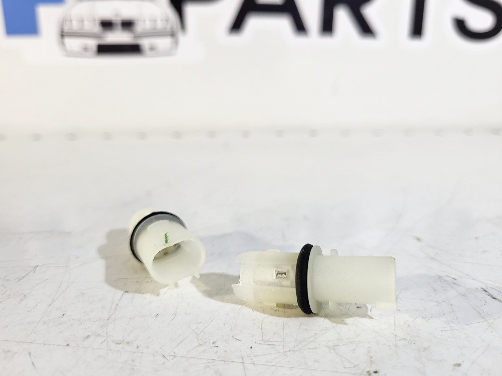 BMW E36 E34 E24 E32 Bulb socket 1psc 63141376979