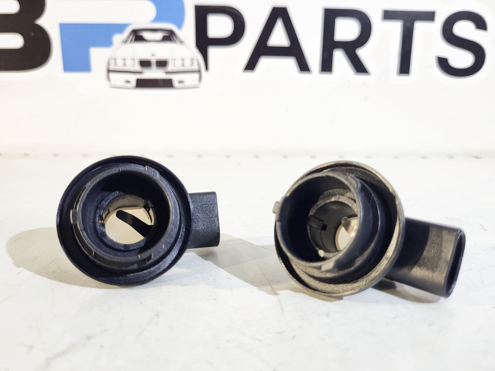 BMW E46 PFL Bulb socket 1psc 63138380211