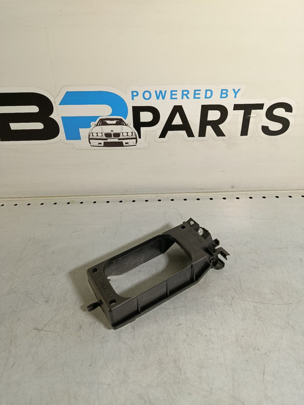 BMW E36 Supporting frame fog lamp right 63178357394