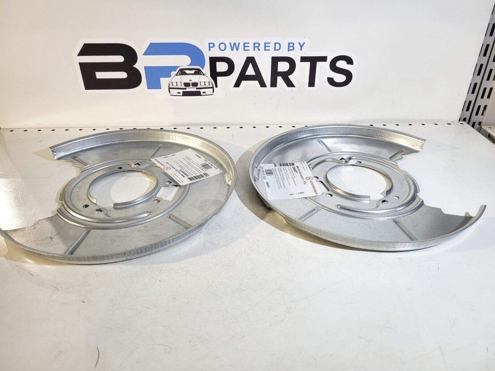 BMW E36 E46 E85 E86 Z1 Left & Right Brake Dust Shields 34211158991, 34211158992