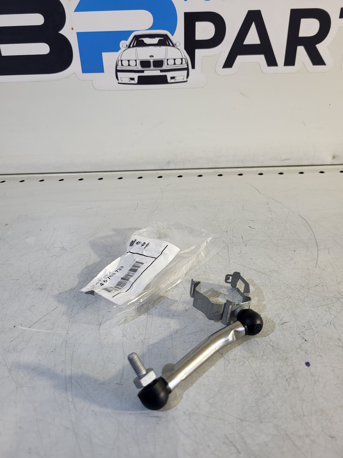 BMW Regulating rod 37146763733 E90 E87