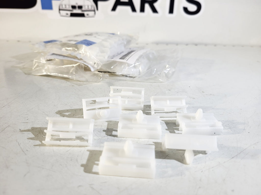 BMW E36 E46 E90 Clamp 1pc 51718184574