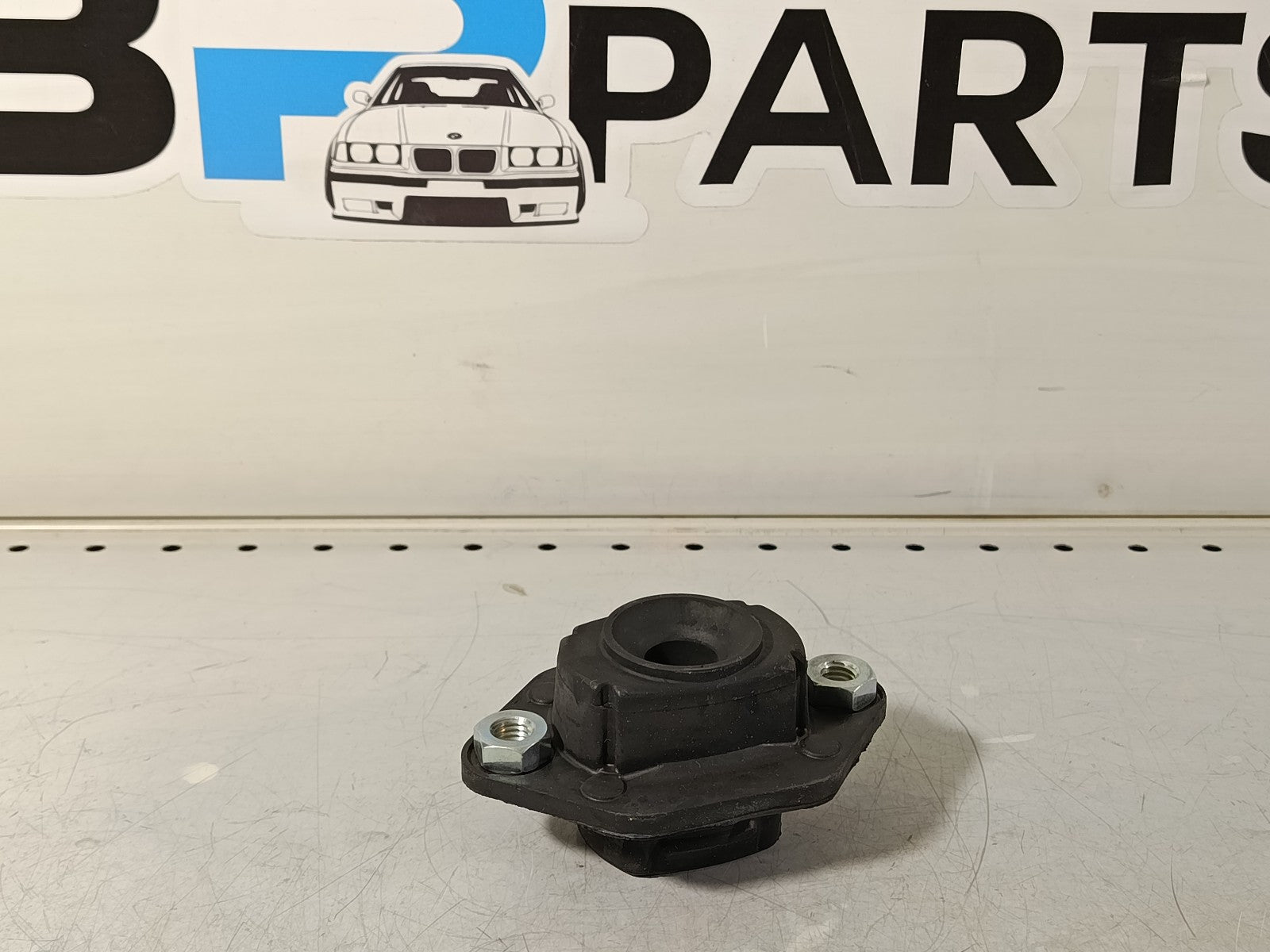 BMW e92 325i Rubber mount, shock absorber 33526772811 LEMFÖRDER 35398 01