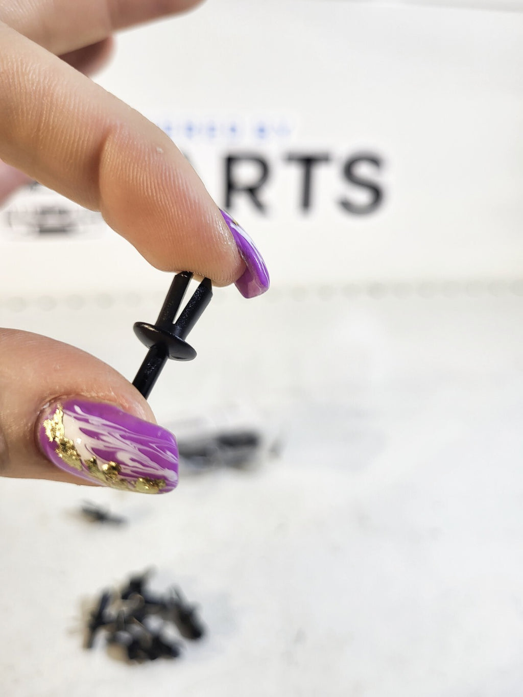 BMW E36 E46 E30 E90 E34 E39 Expanding rivet 1psc 51161881149